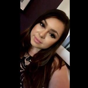 Meet your Posher, Lorena